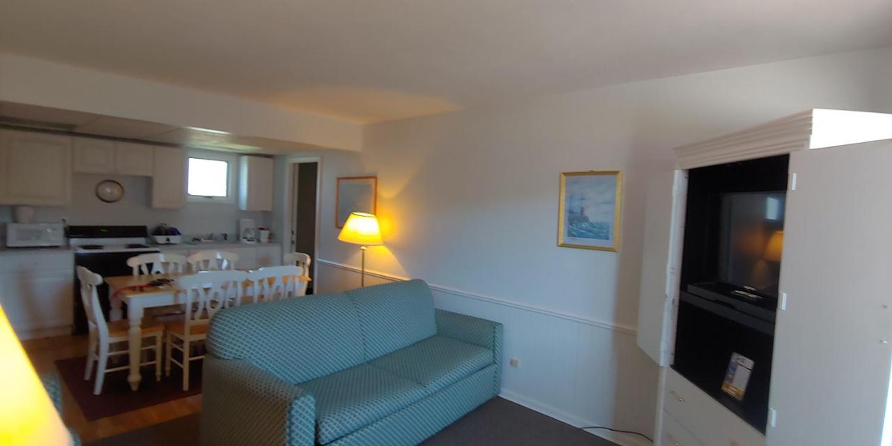 Sunrise Beach Motel Mackinaw City Exterior foto