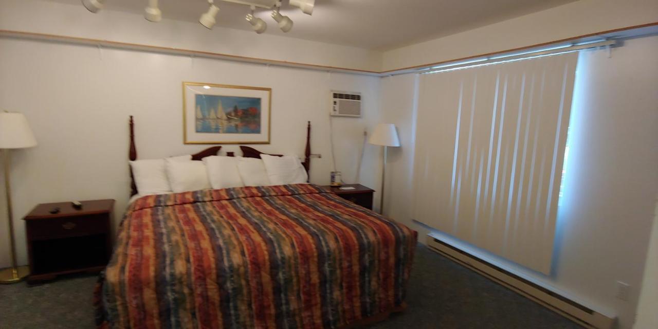 Sunrise Beach Motel Mackinaw City Exterior foto